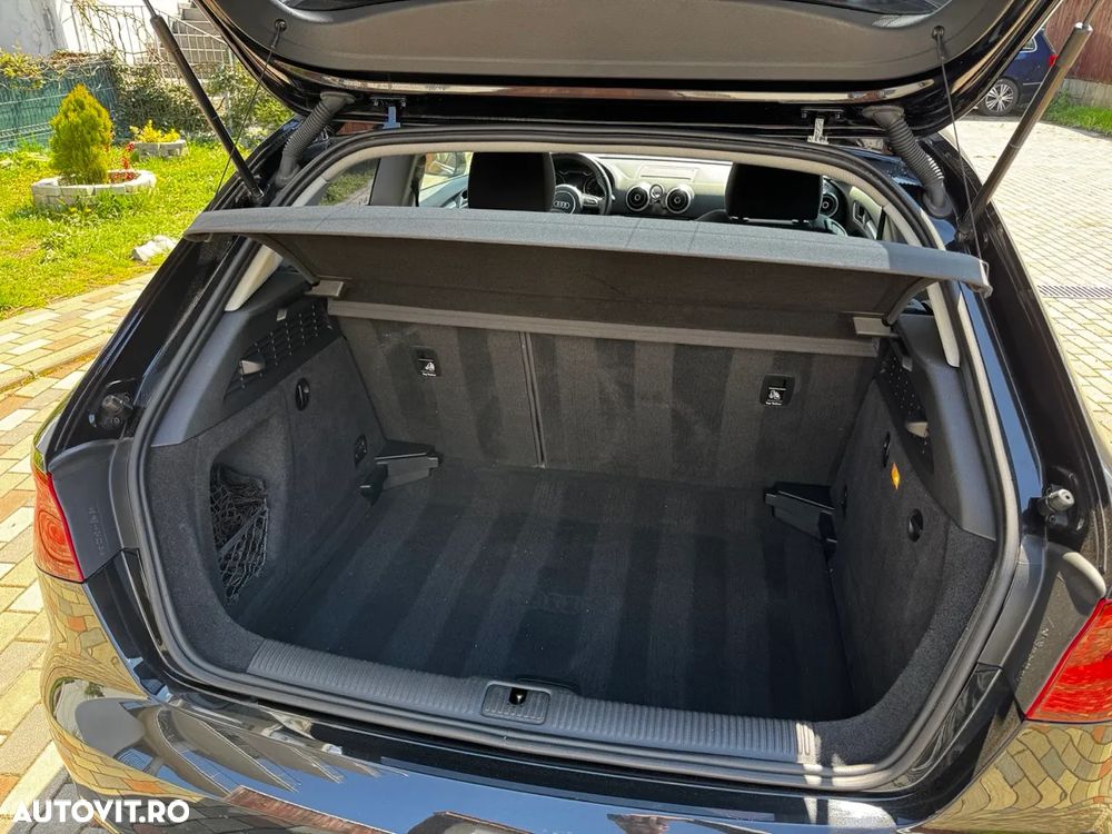 Audi A3 2.0 TDI S tronic Ambition - 17