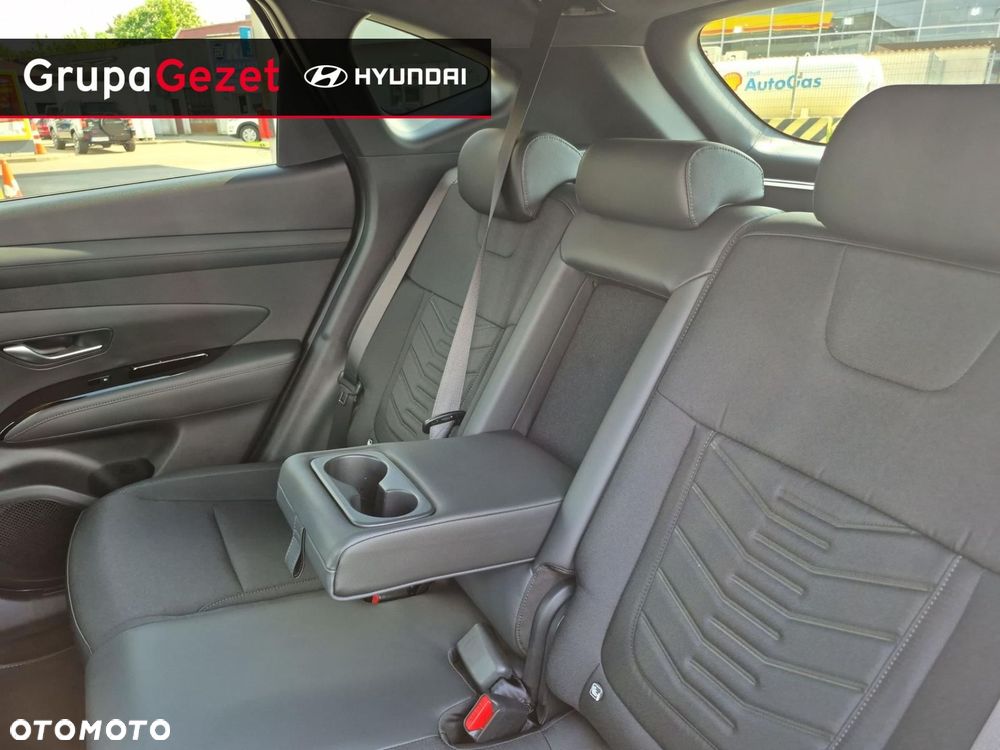 Hyundai Tucson - 16