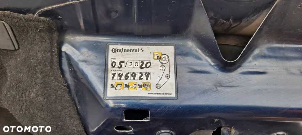 Ford C-MAX 1.6 Titanium - 10