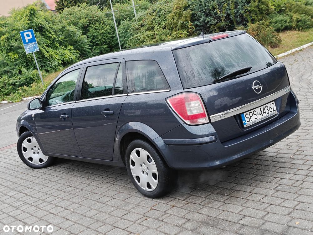 Opel Astra 1.7 CDTI Sport - 2