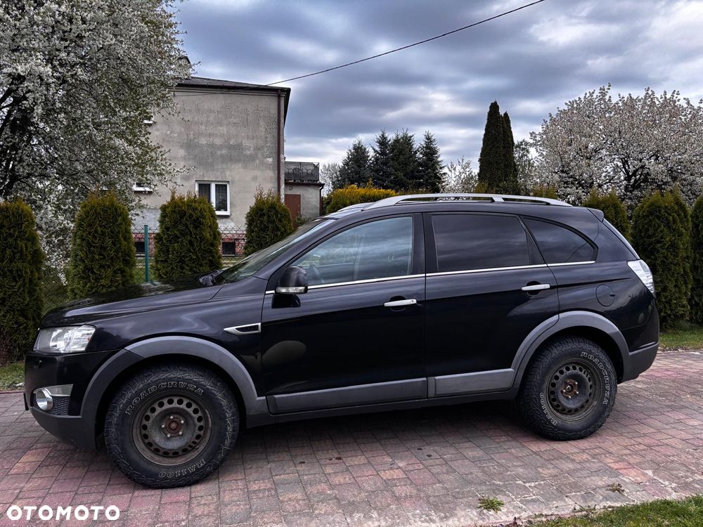 Chevrolet Captiva 3.0 V6 LTZ - 8