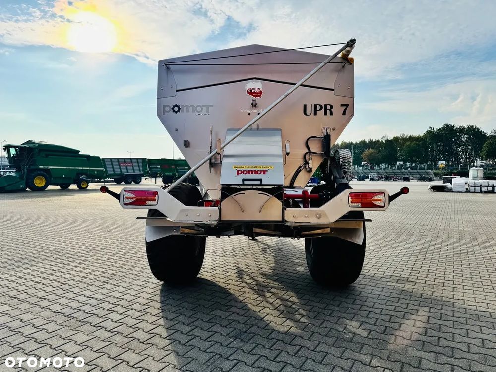 POMOT Chojna Pomot Chojna rozsiewacz przyczepiany UPR-7 - 6