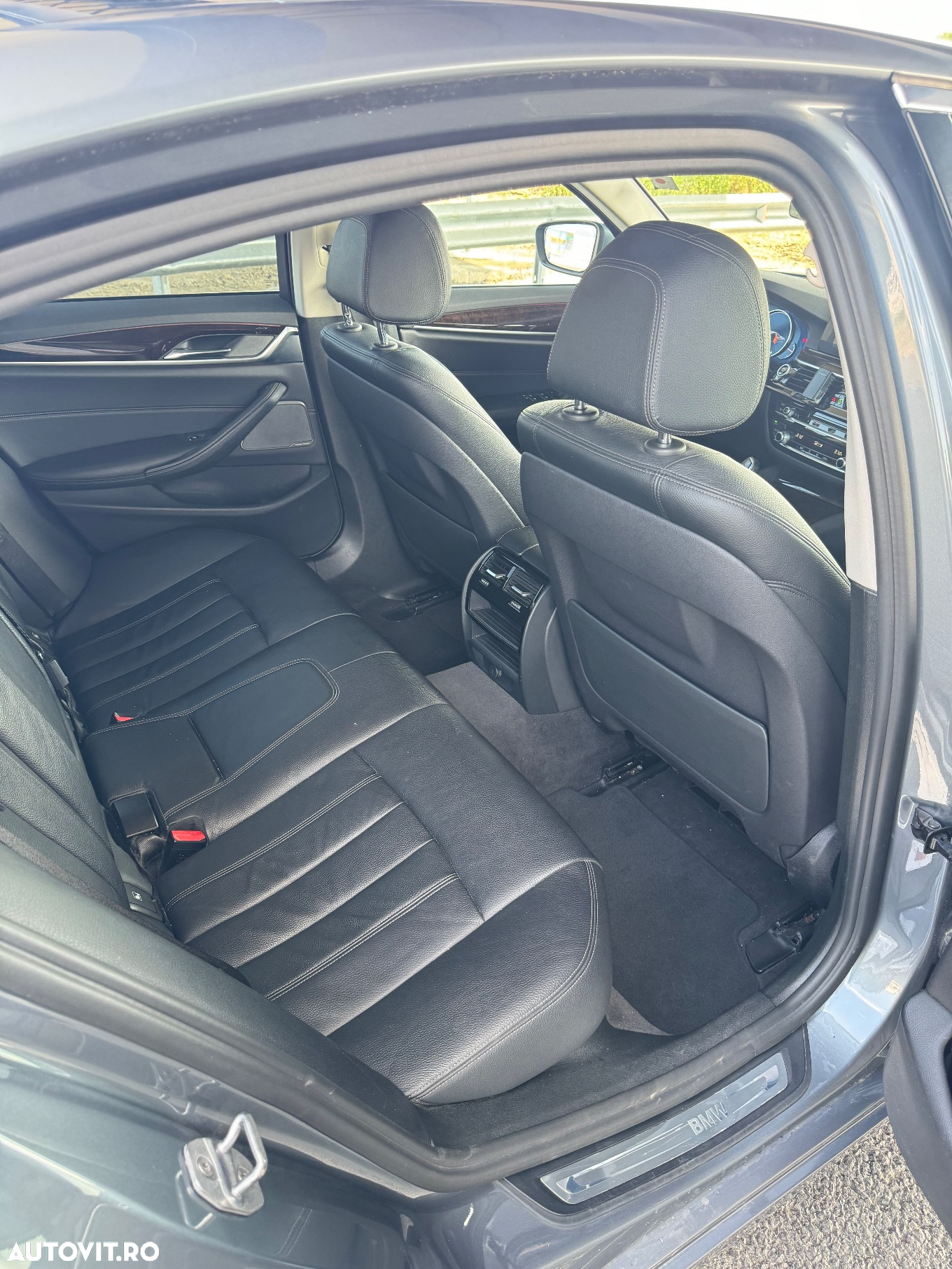 BMW Seria 5 520d xDrive AT - 20
