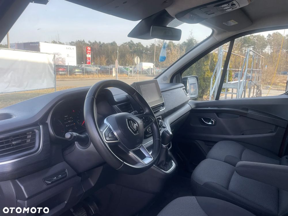 Renault Trafic 2.0 dCi EDC - 17