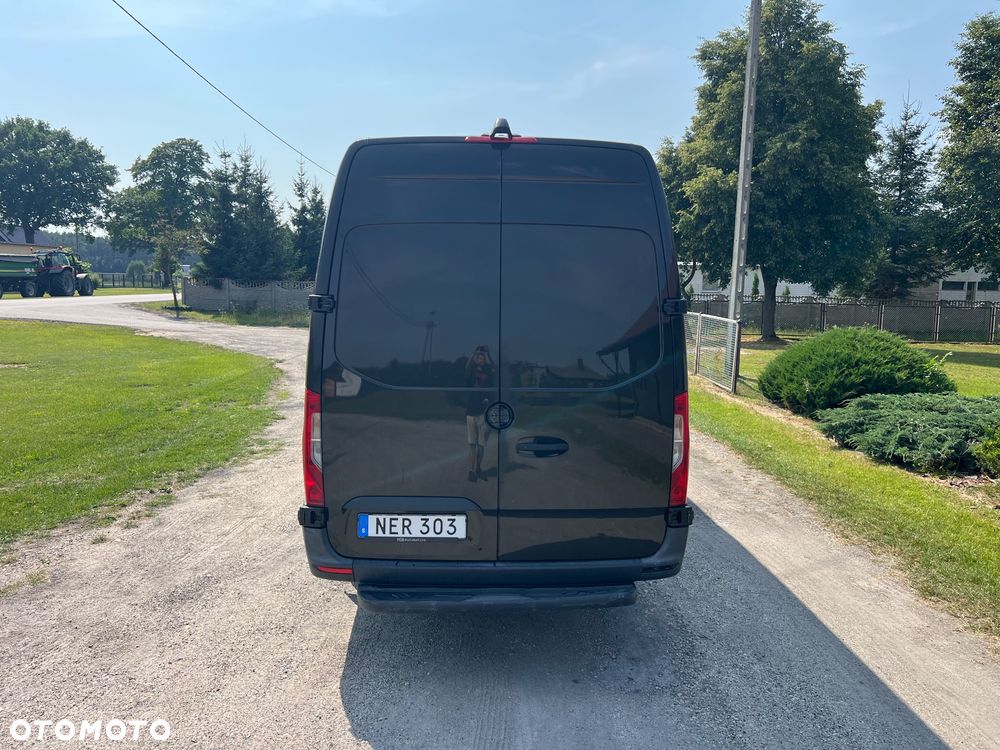 Mercedes-Benz SPRINTER 907 Maxi - 17