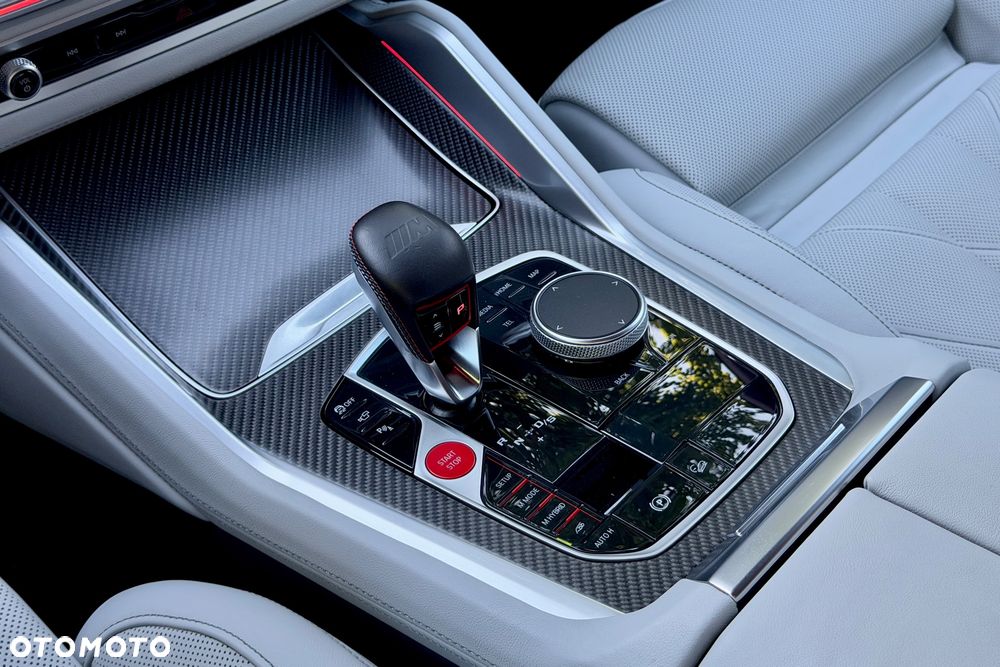 BMW XM - 31