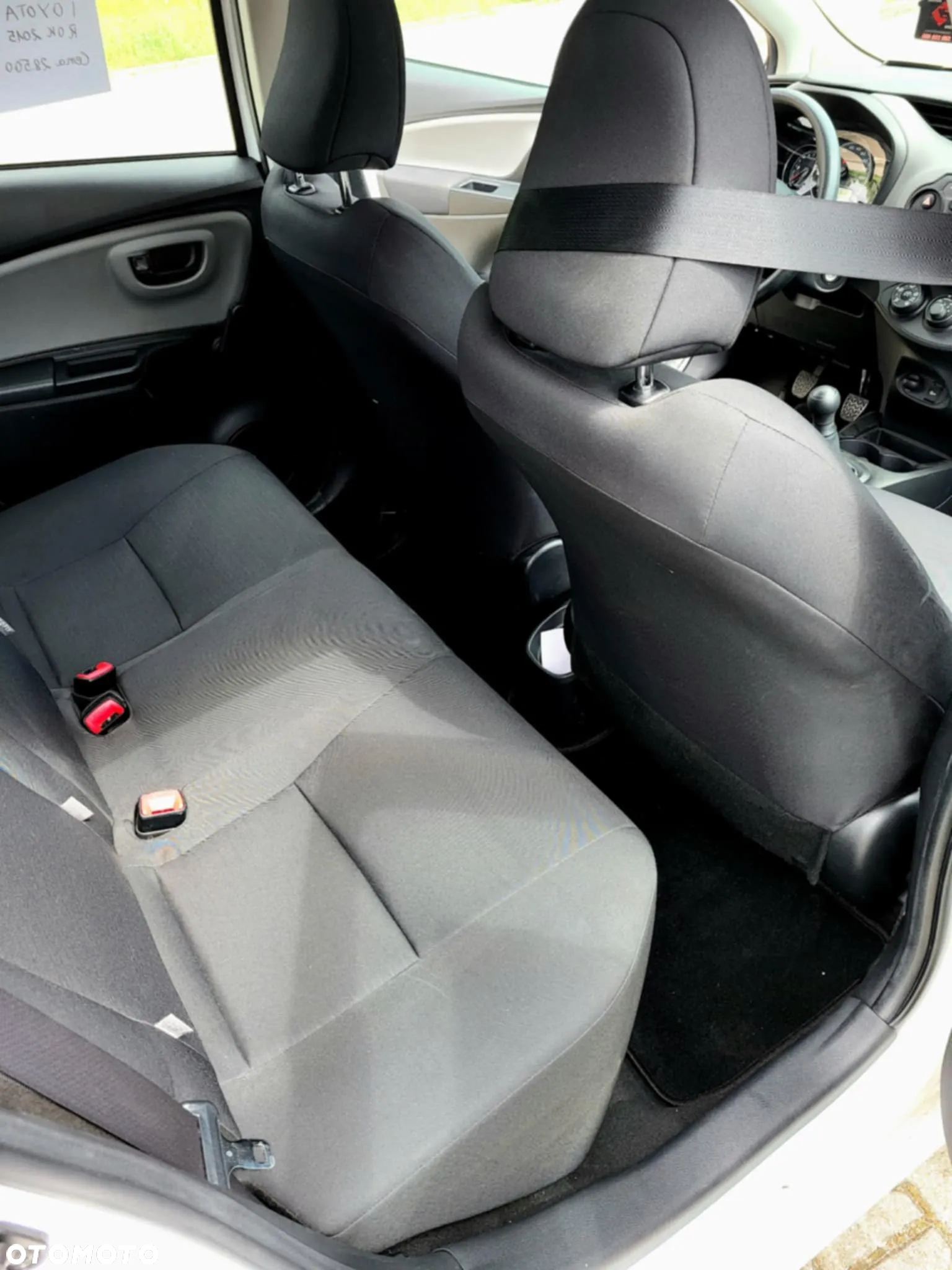 Toyota Yaris 1.0 Active - 12