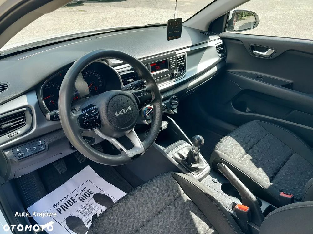 Kia RIO VAN - 12