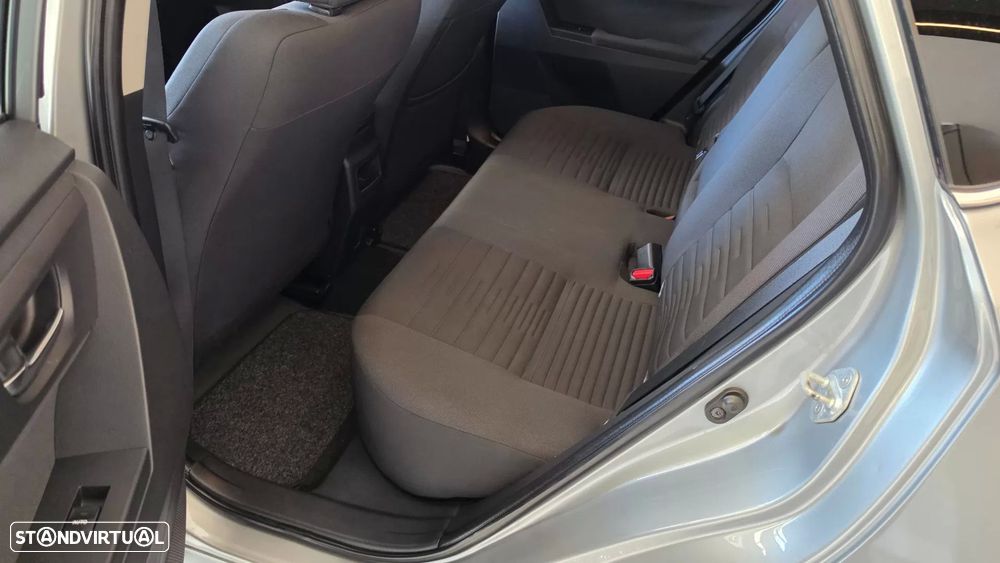 Toyota Auris 1.6 D-4D Exclusive+Navi - 46