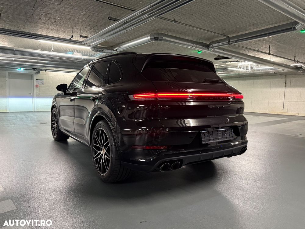 Porsche Cayenne Black Edition - 1