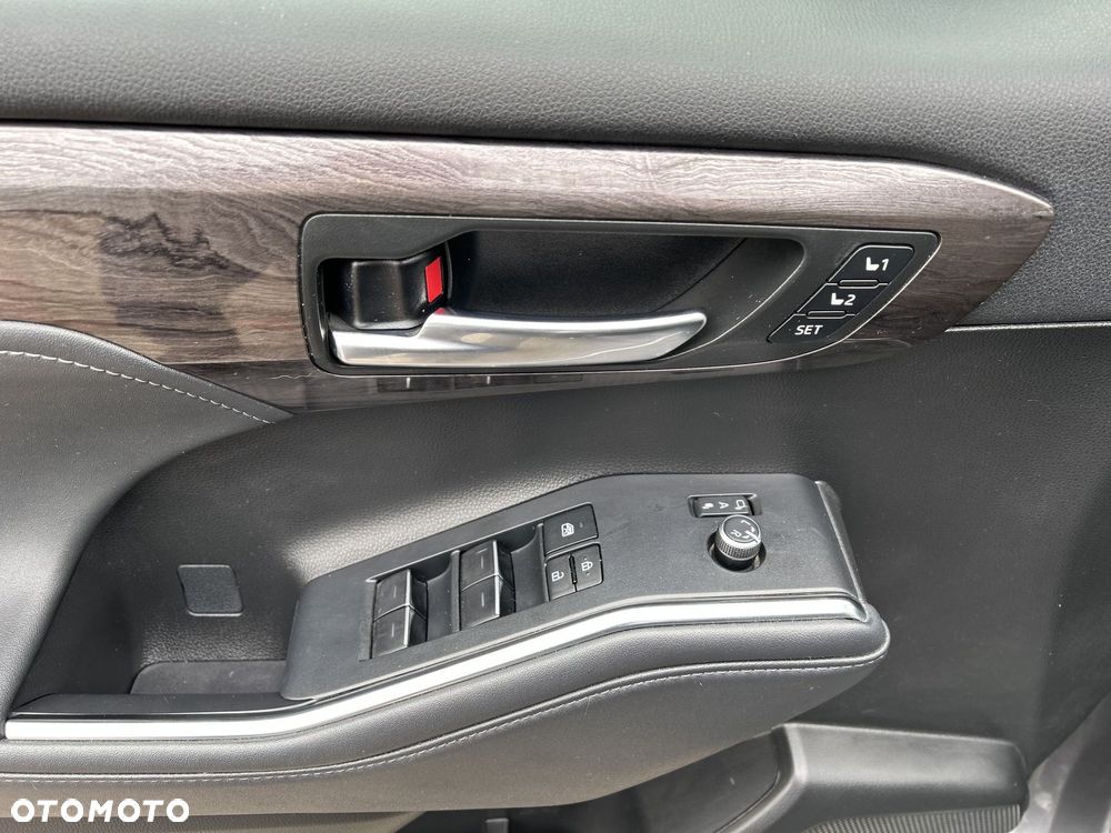 Toyota Highlander - 19