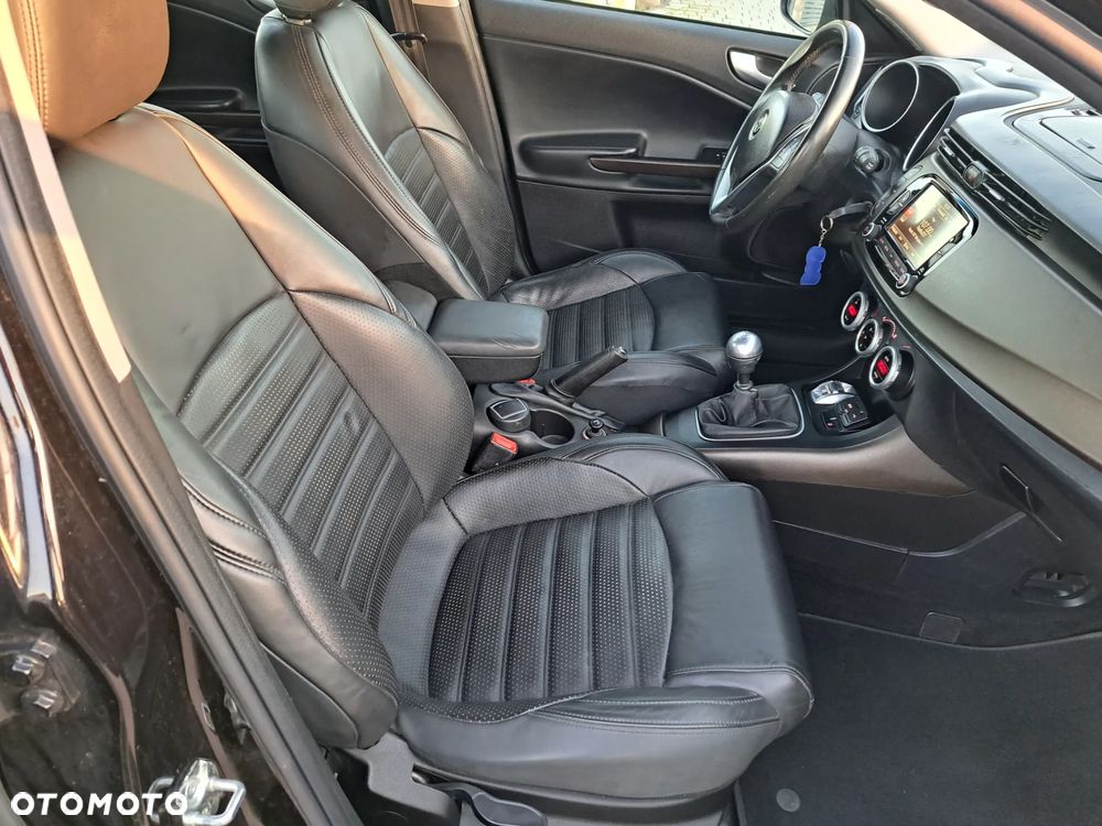 Alfa Romeo Giulietta 1.4 TB 16V Super - 9