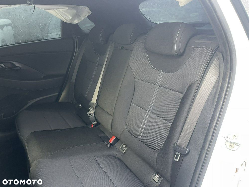 Hyundai i30 N 2.0 T-GDI - 14