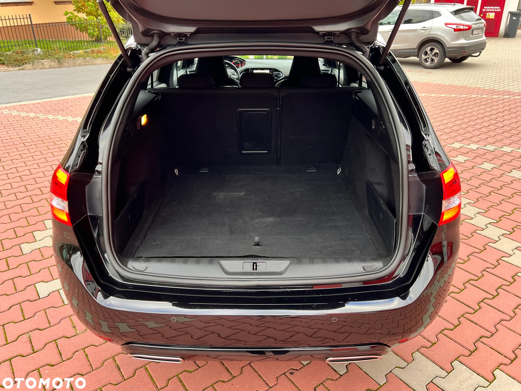 Peugeot 308 SW 1.5 BlueHDi GT Pack S&S EAT8 - 34