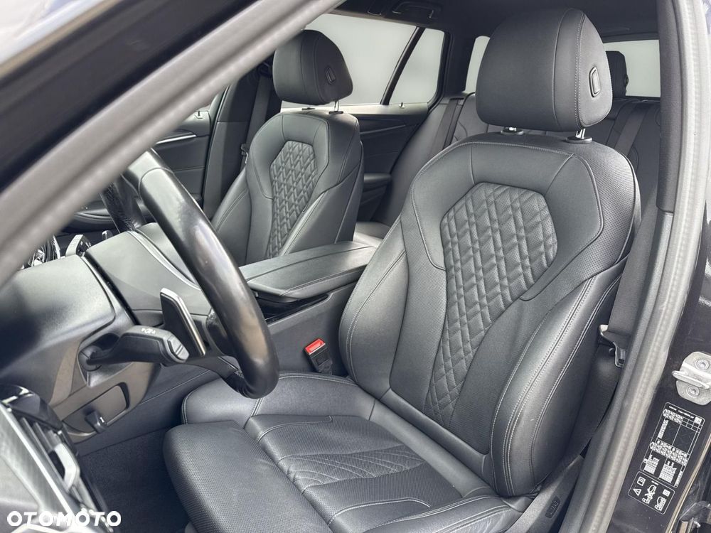 BMW Seria 5 - 8