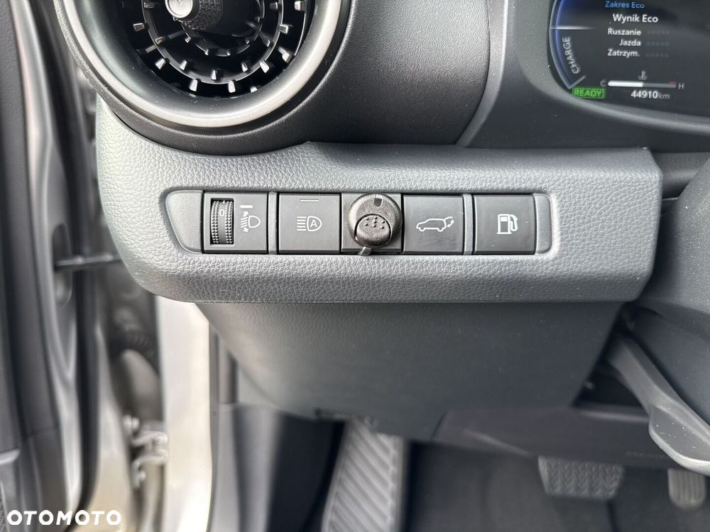 Toyota C-HR 2.0 Hybrid Dynamic Force Executive - 21