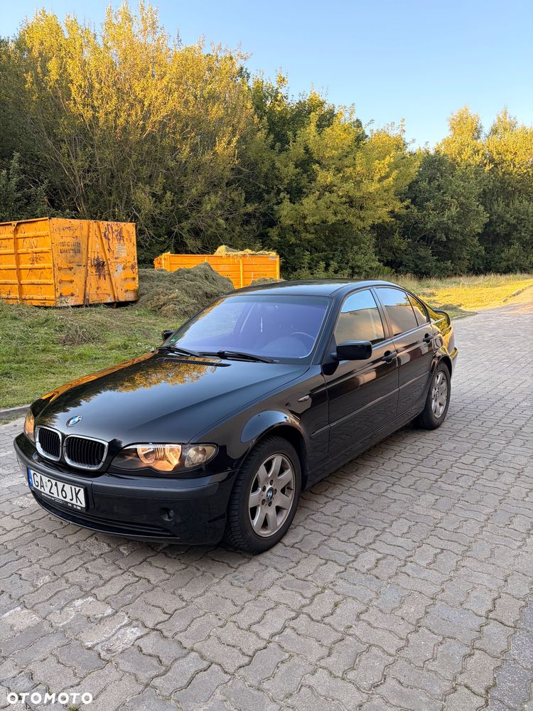 BMW Seria 3 318i - 2