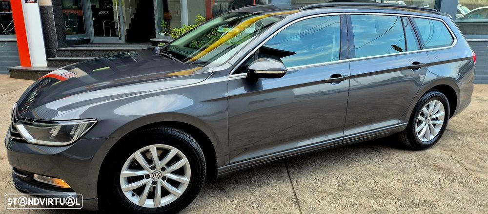 VW Passat Variant 1.6 TDI BlueMotion - 18