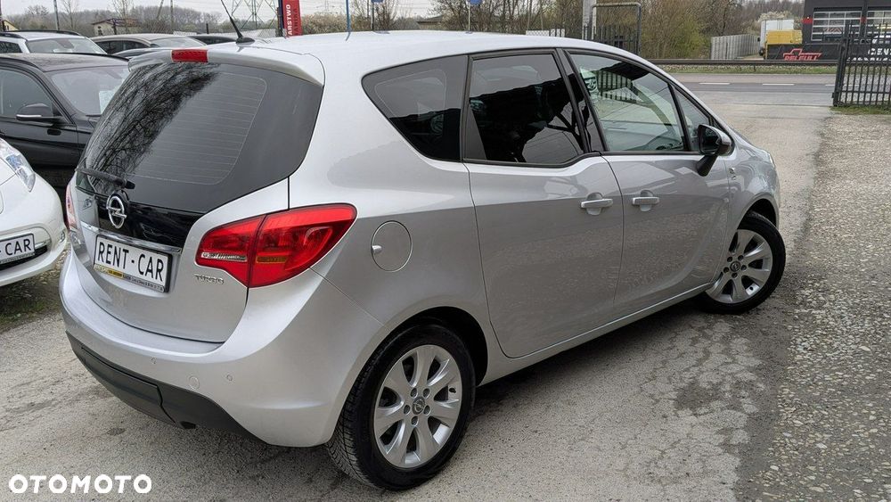 Opel Meriva - 10