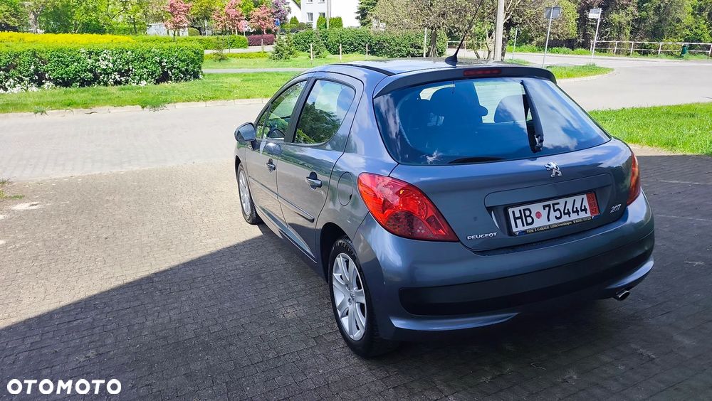 Peugeot 207 120 Automatik Premium - 13