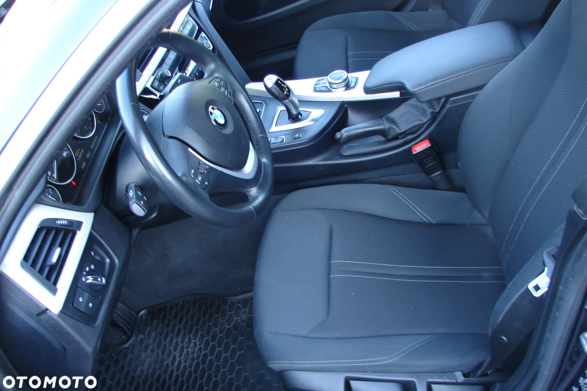 BMW Seria 4 418d Gran Coupe - 19