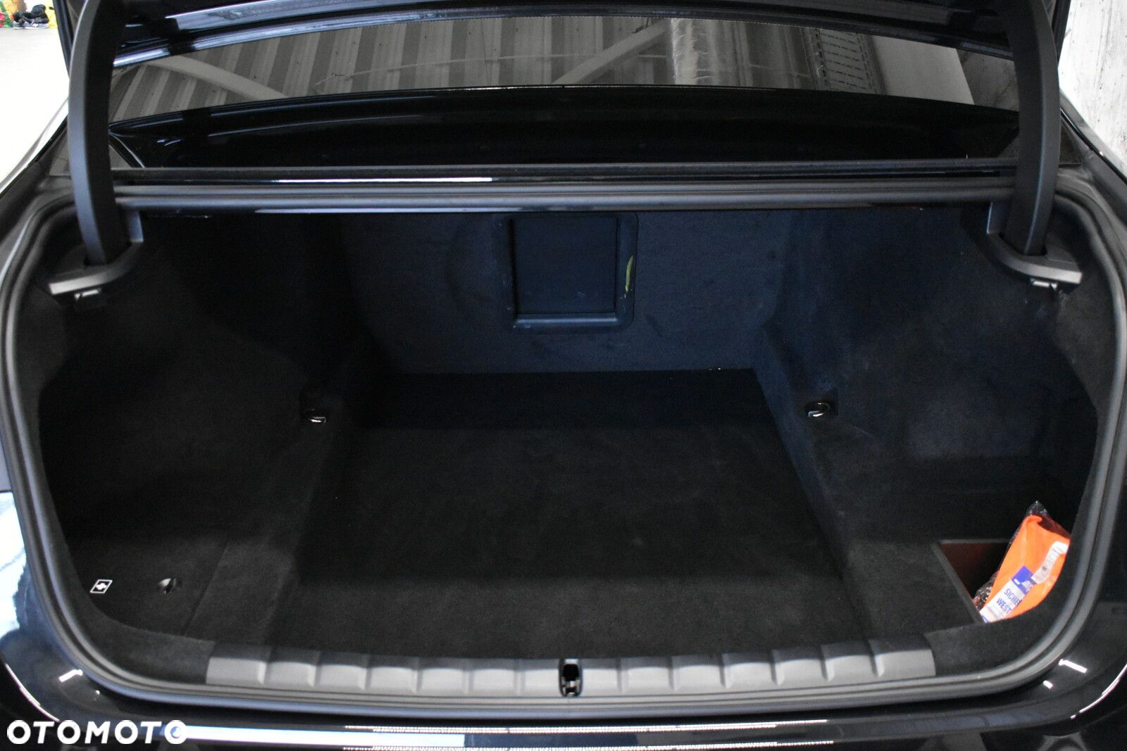 BMW Seria 7 - 24