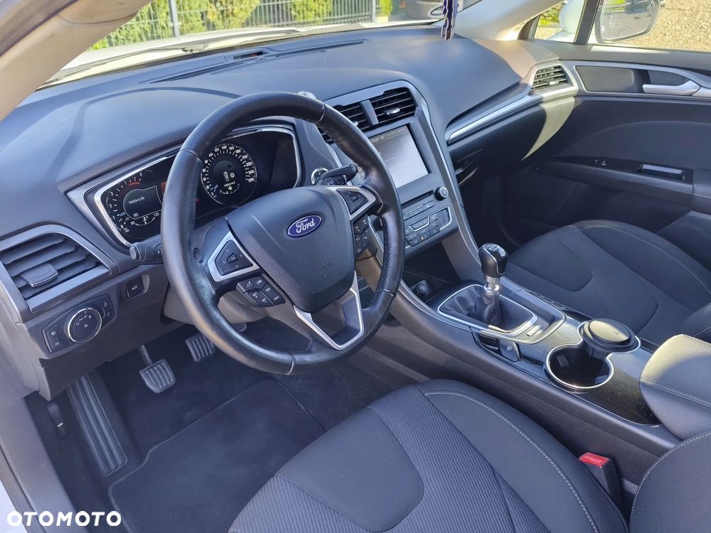 Ford Mondeo 2015 photo 5