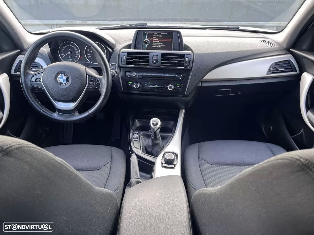 BMW 116 d Sport Line - 34