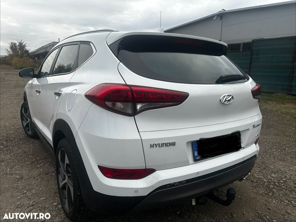 Hyundai Tucson - 4