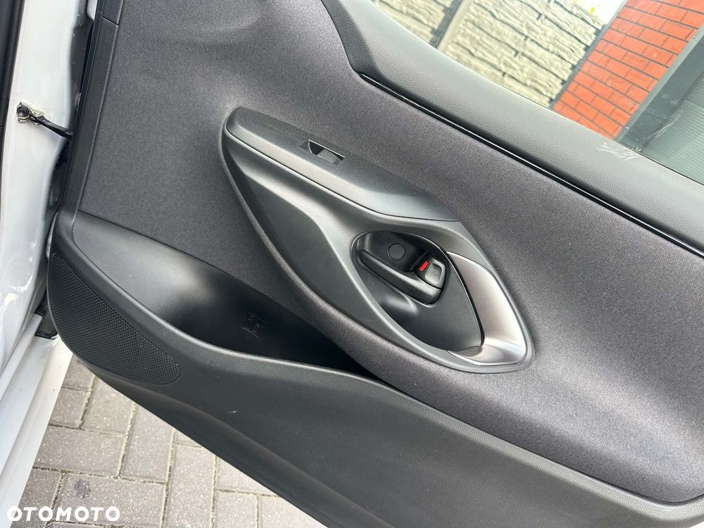 Toyota Yaris Hybrid 1.5 GR Sport - 18