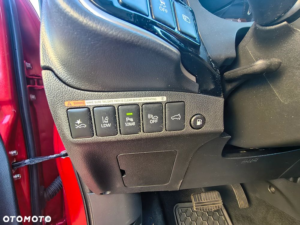 Mitsubishi Outlander - 19