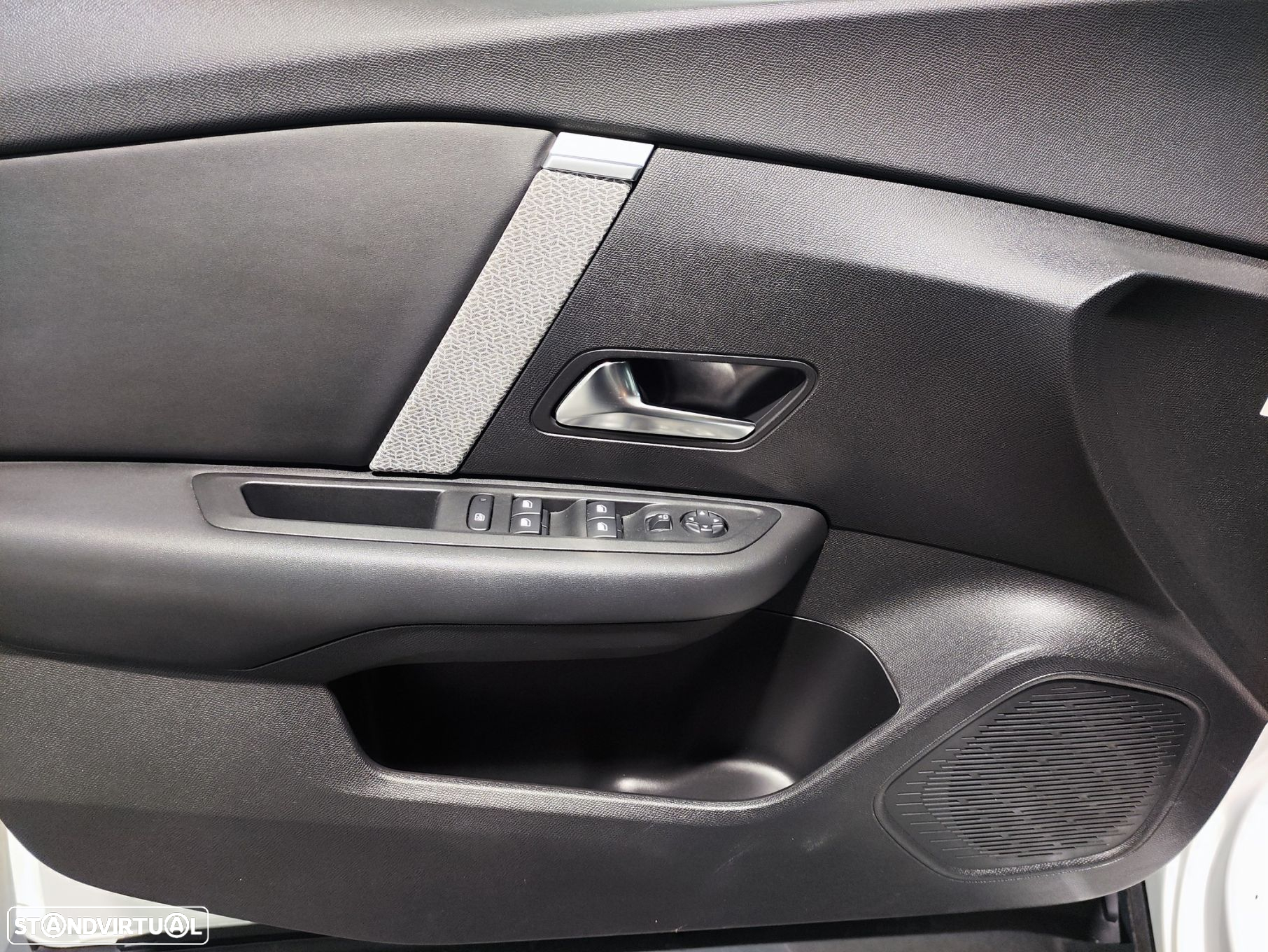 Citroën C4 1.5 BlueHDi Feel Pack EAT8 - 6