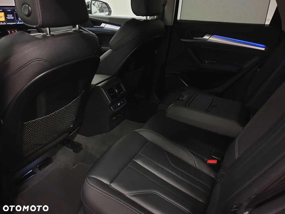 Audi Q5 40 TDI quattro S tronic S line - 27