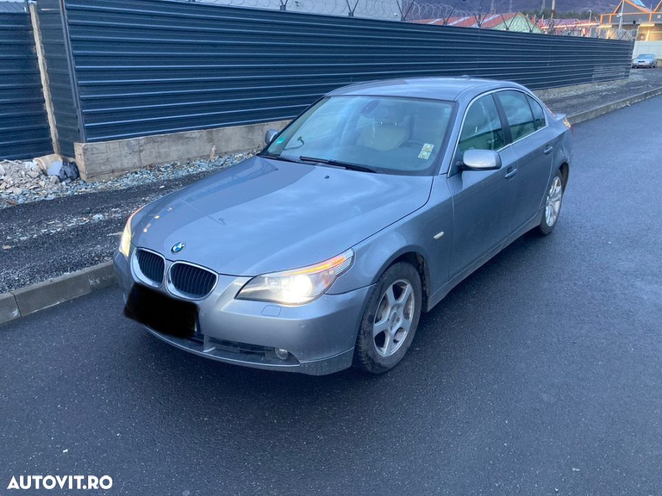 Dezmembrez BMW E60 Seria 5 2.5 D M57N 2005 - 1