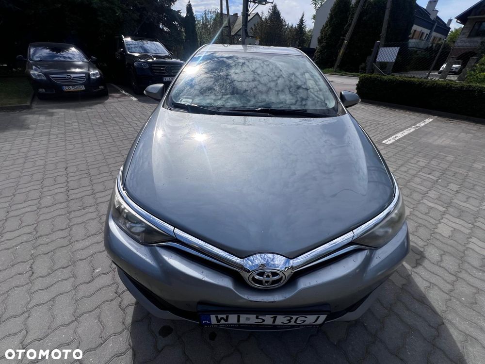 Toyota Auris 1.6 Comfort - 4