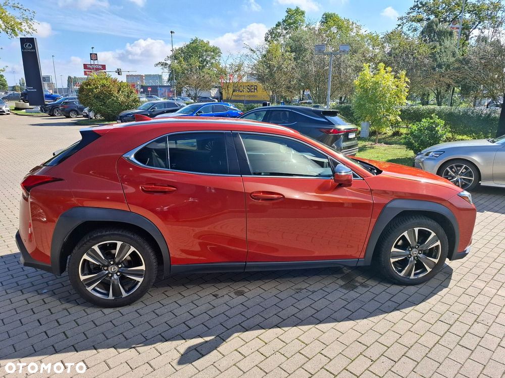 Lexus UX 200 Optimum 2WD - 6