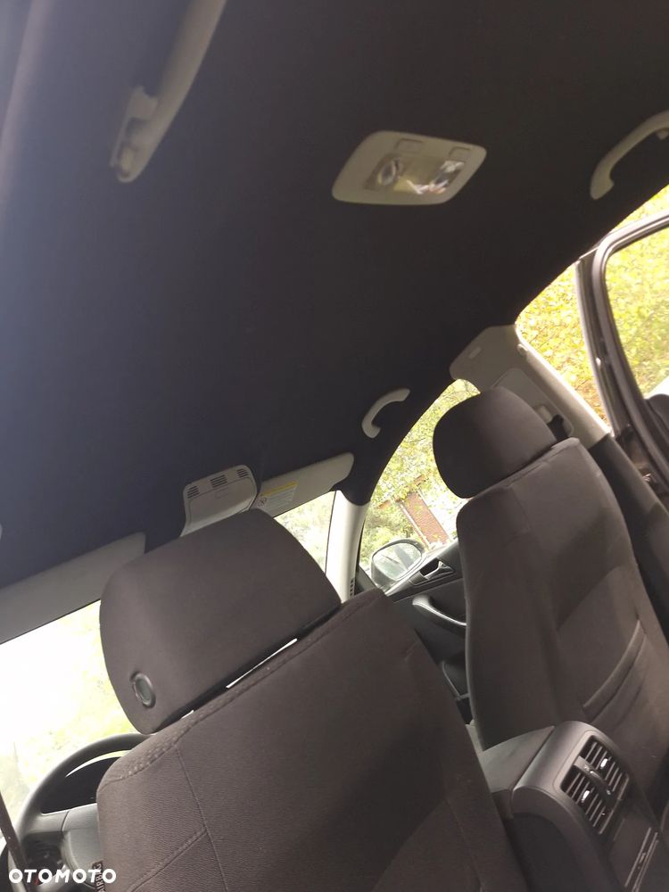 Volkswagen Passat - 6