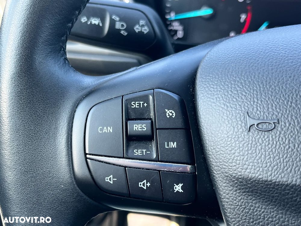 Ford Focus - 15