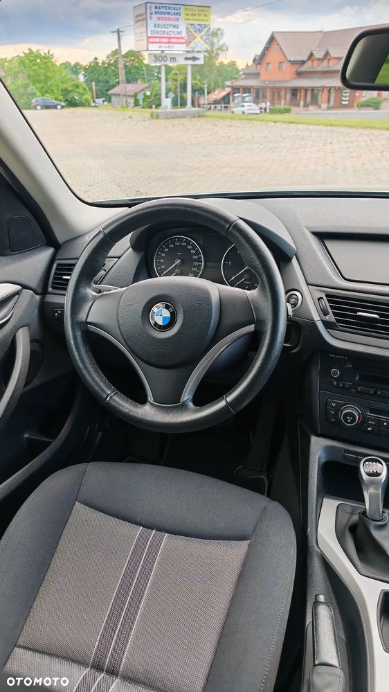 BMW X1 sDrive18d - 9