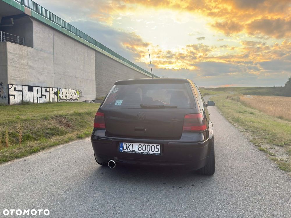 Volkswagen Golf 1.8 20V Turbo GTI - 3