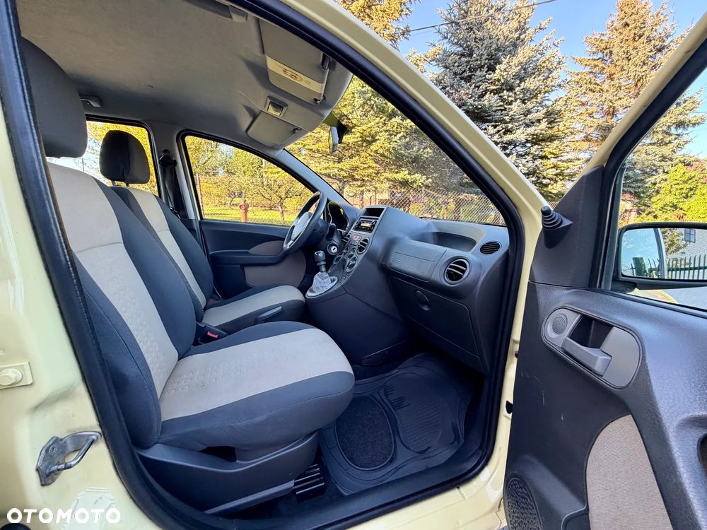 Fiat Panda 1.2 Emotion - 28
