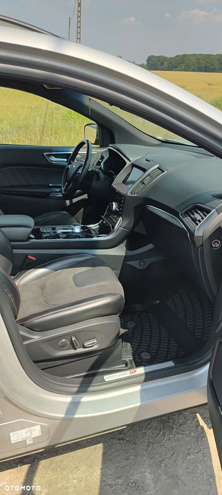 Ford Edge 2.0 EcoBlue Bi-Turbo 4x4 ST-LINE - 12