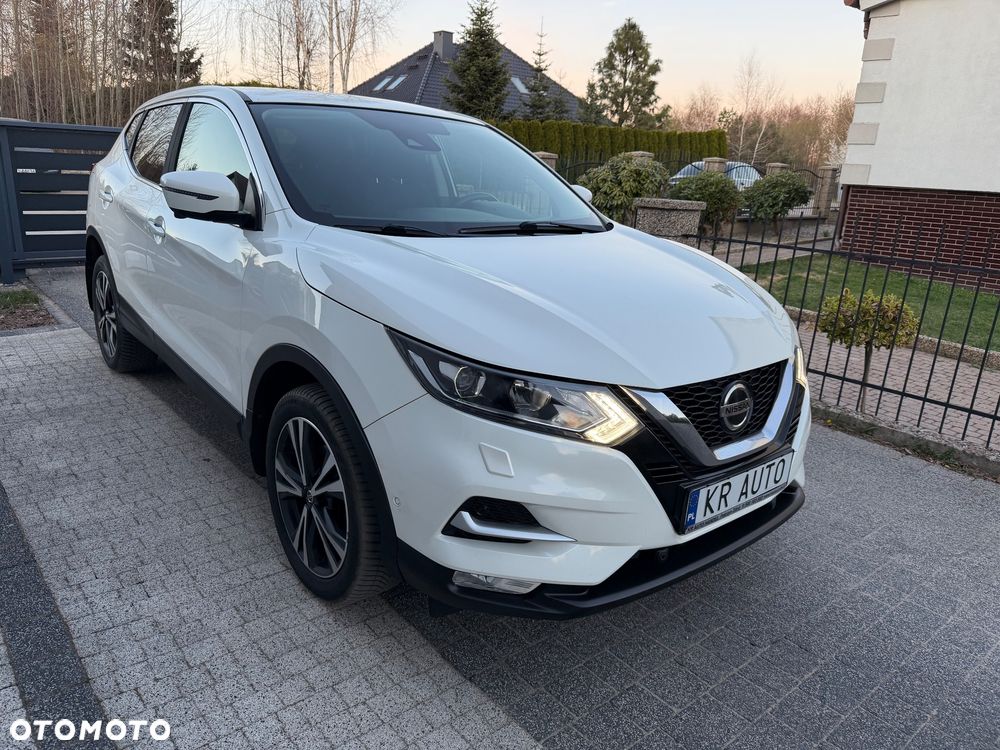 Nissan Qashqai 1.5 dCi N-Connecta - 1