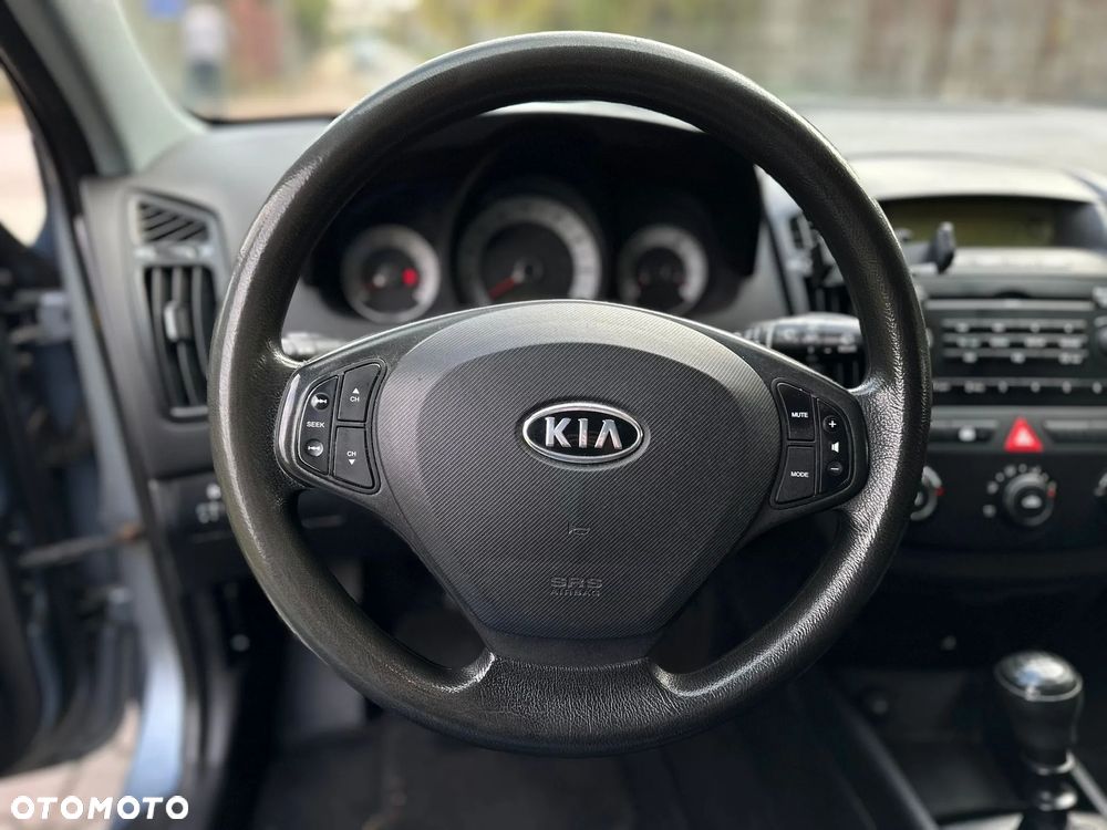 Kia Ceed Cee'd 1.6 Optimum - 11