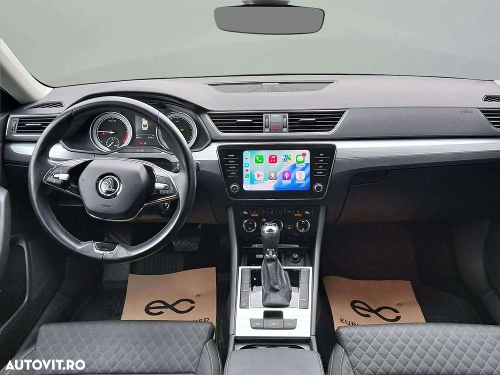 Skoda Superb 2.0 TDI DSG Ambition - 13