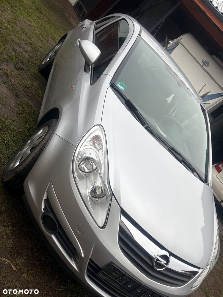 Opel Corsa 1.2 16V - 1