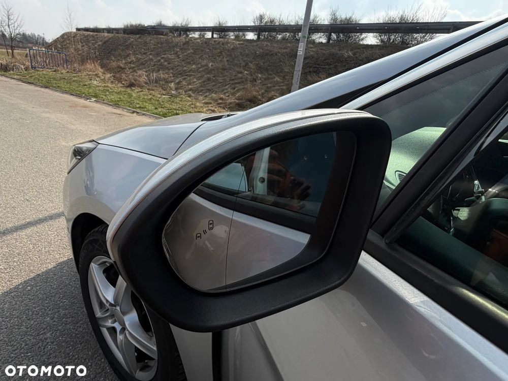 Opel Astra 1.6 D (CDTI) Automatik Dynamic - 2