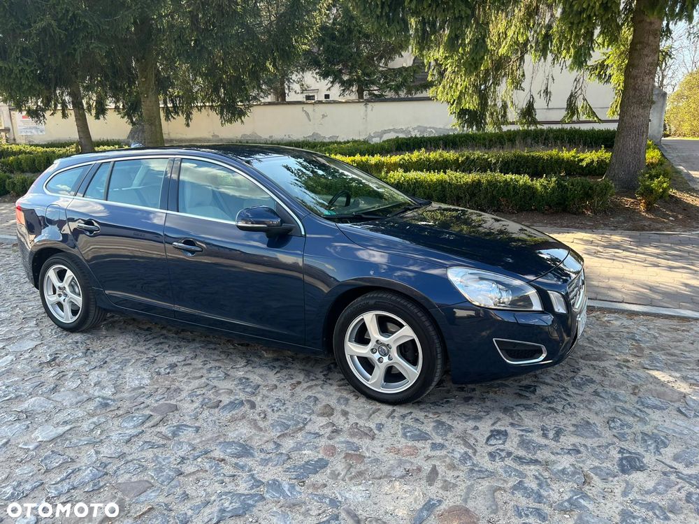 Volvo V60 T4 Summum - 20