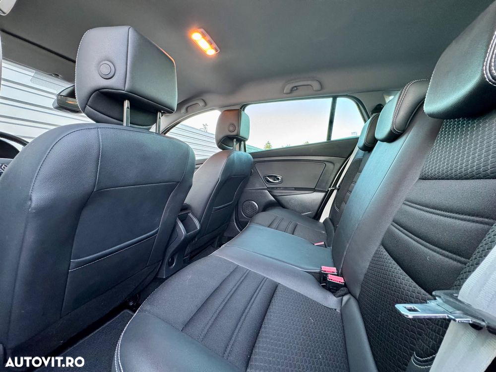 Renault Megane ENERGY dCi 130 BOSE EDITION - 15