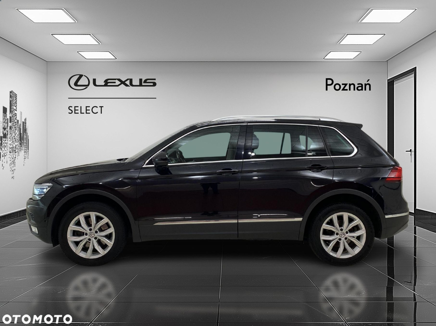 Volkswagen Tiguan - 2